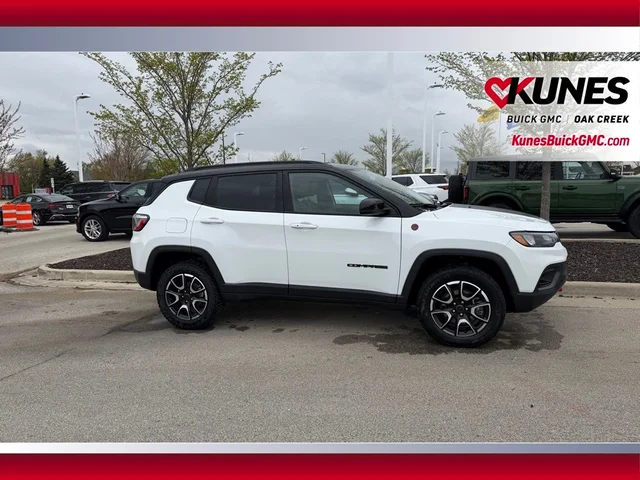 SEMINUEVOS JEEP Compass a Estados en autogozo