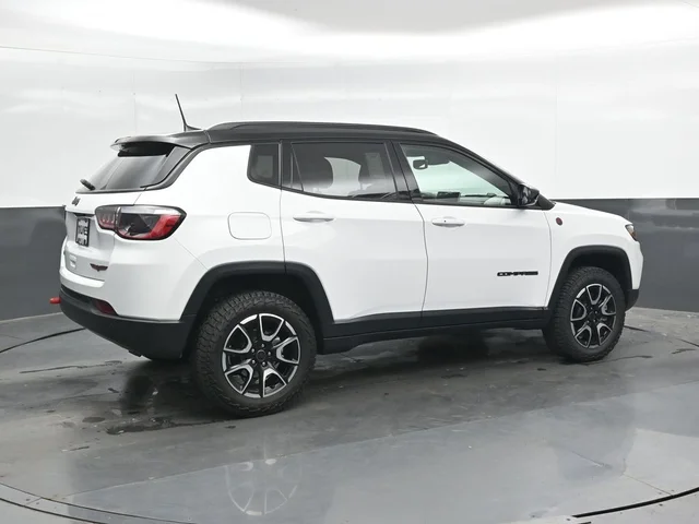 SEMINUEVOS JEEP Compass a Estados en autogozo