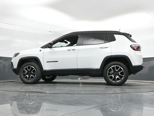 SEMINUEVOS JEEP Compass a Estados en autogozo