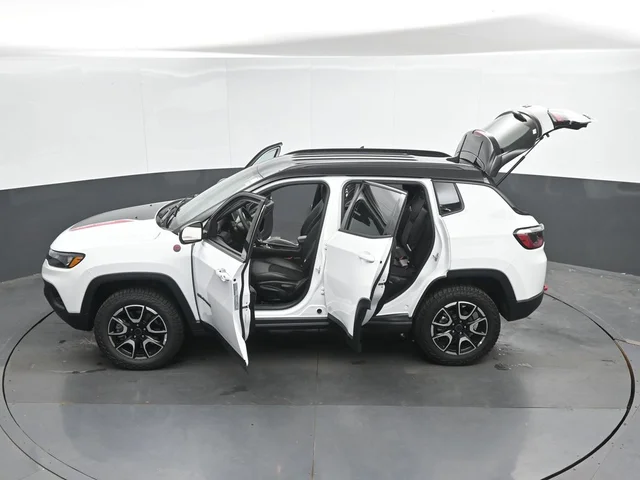 SEMINUEVOS JEEP Compass a Estados en autogozo
