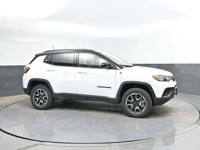SEMINUEVOS JEEP Compass a Estados en autogozo