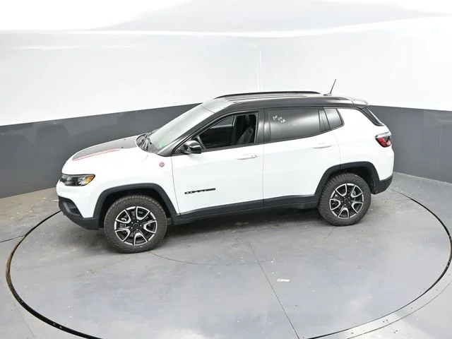 SEMINUEVOS JEEP Compass a Estados en autogozo