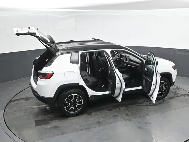 SEMINUEVOS JEEP Compass a Estados en autogozo