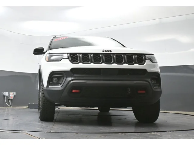 SEMINUEVOS JEEP Compass a Estados en autogozo