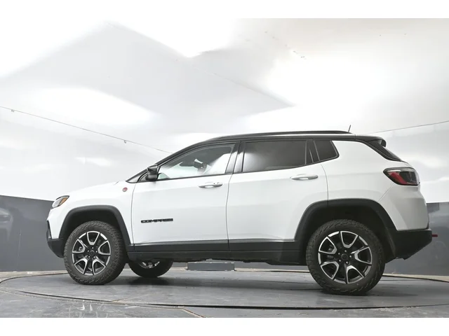 SEMINUEVOS JEEP Compass a Estados en autogozo