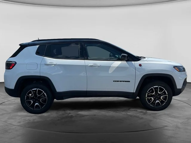 SEMINUEVOS JEEP Compass a Estados en autogozo