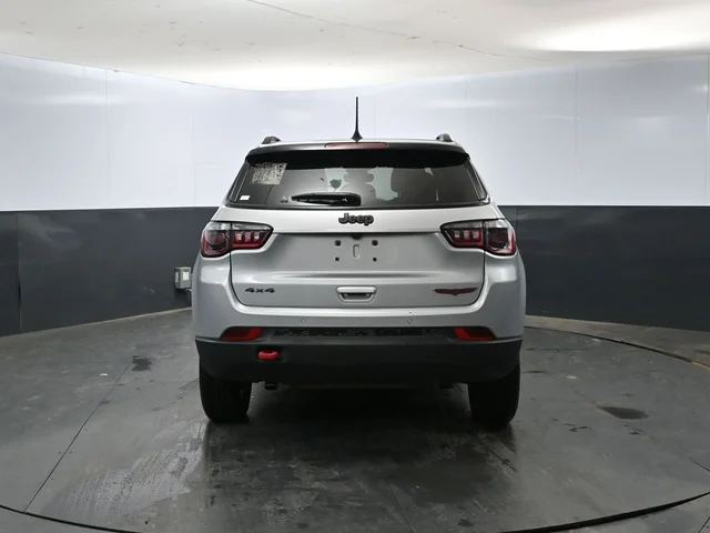 SEMINUEVOS JEEP Compass a Estados en autogozo