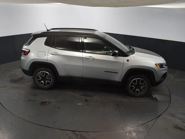 SEMINUEVOS JEEP Compass a Estados en autogozo