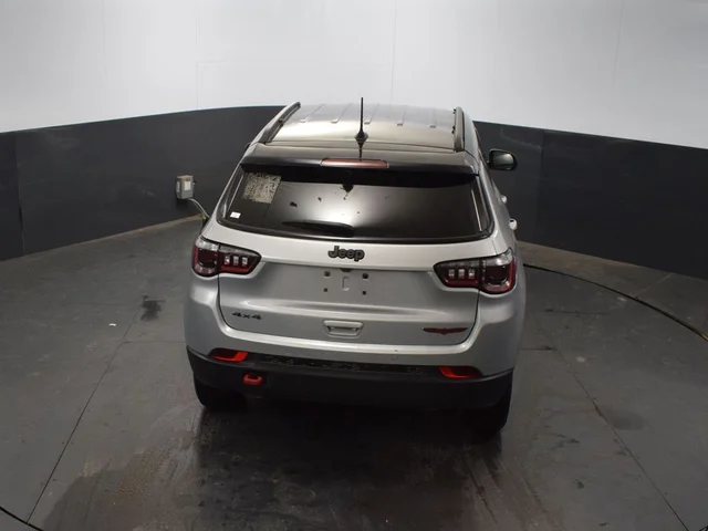 SEMINUEVOS JEEP Compass a Estados en autogozo