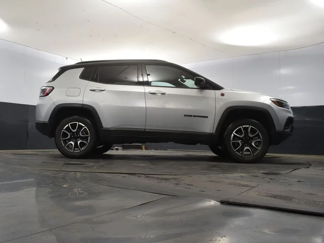 SEMINUEVOS JEEP Compass a Estados en autogozo