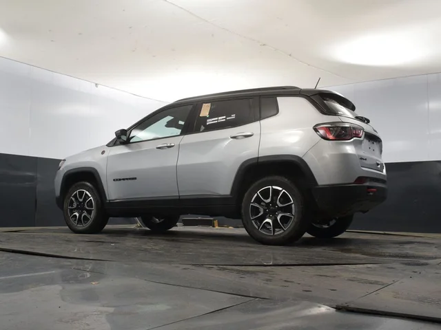 SEMINUEVOS JEEP Compass a Estados en autogozo