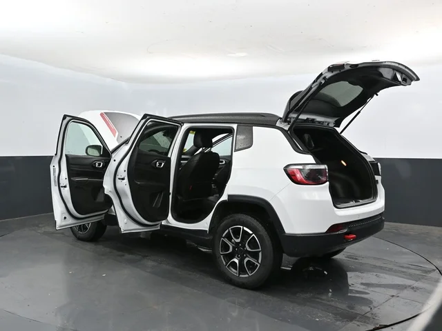 SEMINUEVOS JEEP Compass a Estados en autogozo