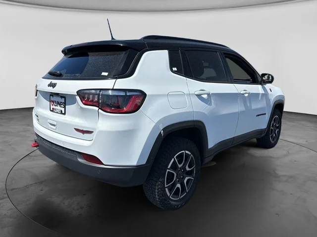 SEMINUEVOS JEEP Compass a Estados en autogozo