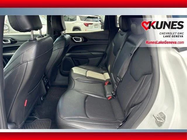 SEMINUEVOS JEEP Compass a Estados en autogozo
