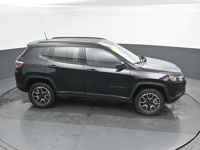 Nuevos JEEP COMPASS à Estados chez autogozo