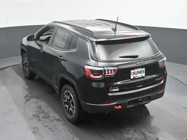 Nuevos JEEP COMPASS à Estados chez autogozo