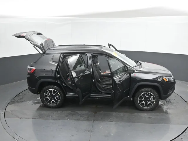 Nuevos JEEP COMPASS à Estados chez autogozo