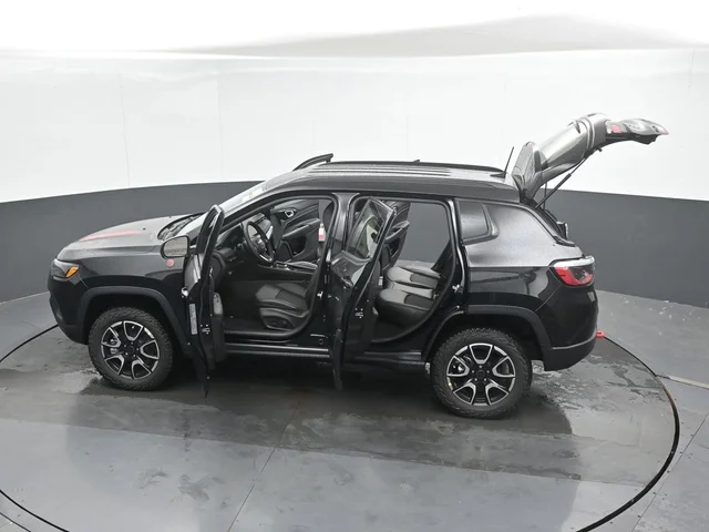 Nuevos JEEP COMPASS à Estados chez autogozo