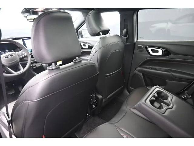 Nuevos JEEP COMPASS à Estados chez autogozo