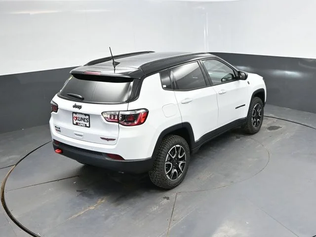 Nuevos JEEP COMPASS à Estados chez autogozo