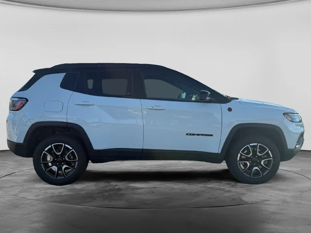 SEMINUEVOS JEEP Compass a Estados en autogozo