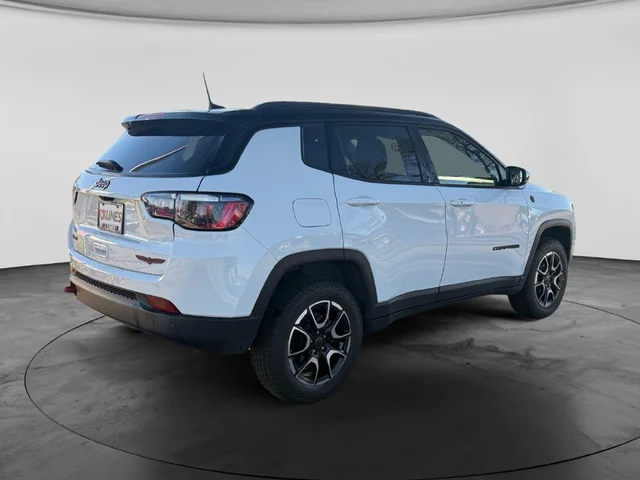 SEMINUEVOS JEEP Compass a Estados en autogozo