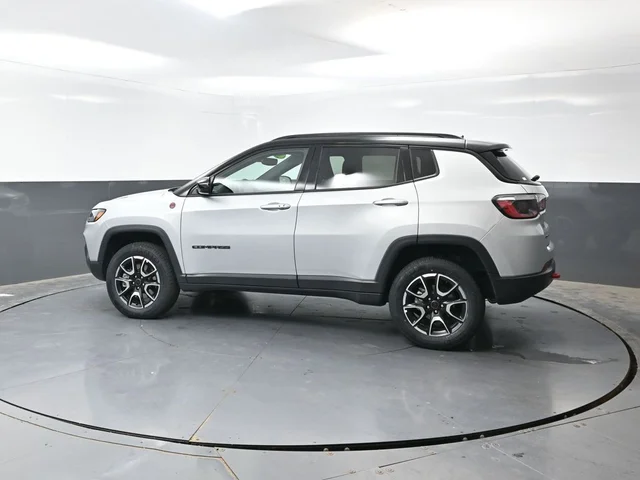 SEMINUEVOS JEEP Compass a Estados en autogozo