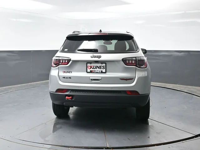 SEMINUEVOS JEEP Compass a Estados en autogozo