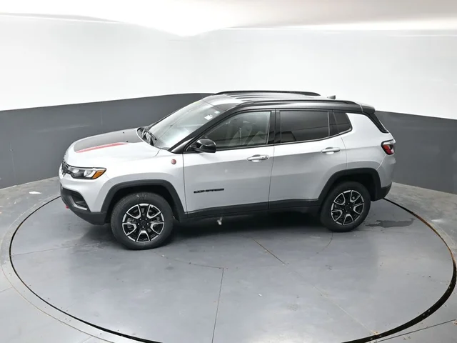 SEMINUEVOS JEEP Compass a Estados en autogozo