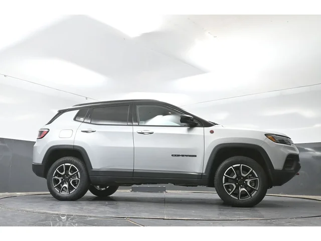 SEMINUEVOS JEEP Compass a Estados en autogozo