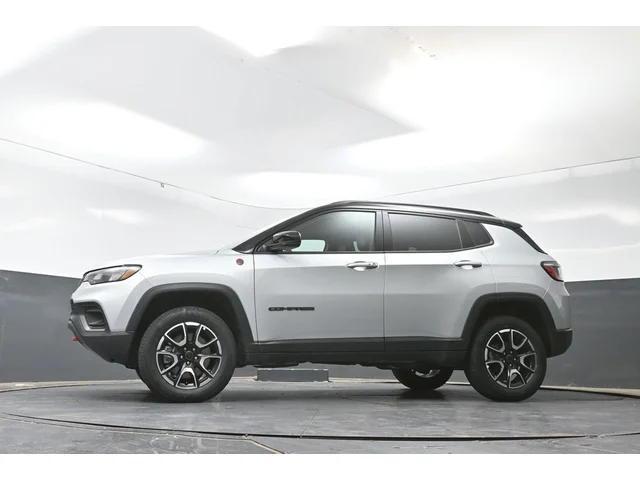 SEMINUEVOS JEEP Compass a Estados en autogozo