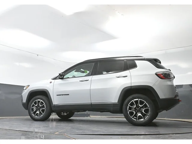 SEMINUEVOS JEEP Compass a Estados en autogozo