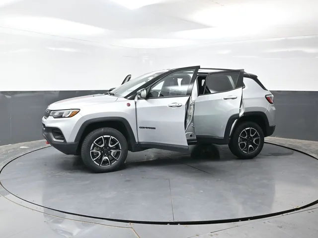 SEMINUEVOS JEEP Compass a Estados en autogozo