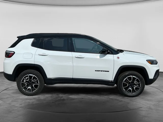 SEMINUEVOS JEEP Compass a Estados en autogozo