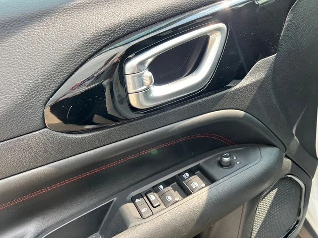SEMINUEVOS JEEP Compass a Estados en autogozo