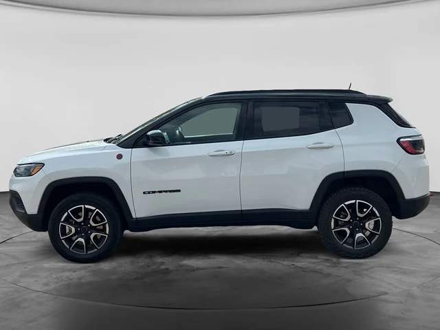 SEMINUEVOS JEEP Compass a Estados en autogozo