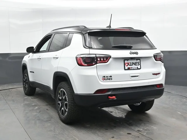 Nuevos JEEP COMPASS à Estados chez autogozo