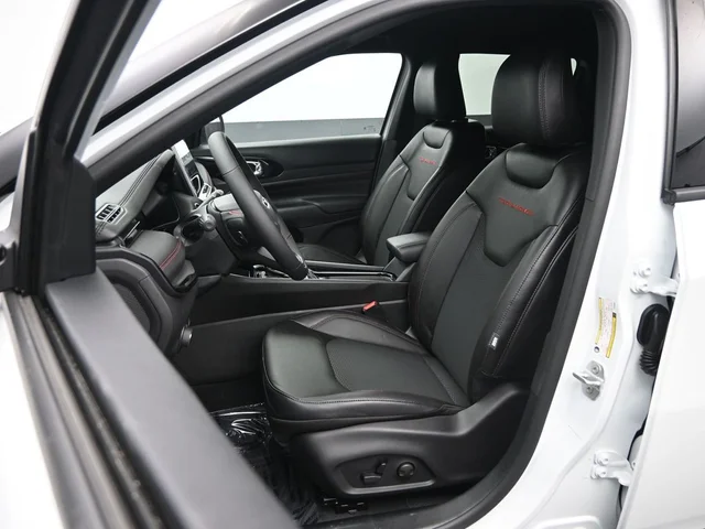 Nuevos JEEP COMPASS à Estados chez autogozo