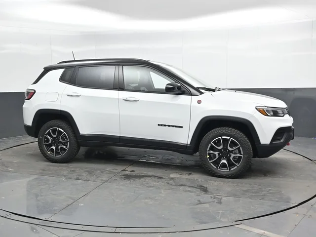 Nuevos JEEP COMPASS à Estados chez autogozo