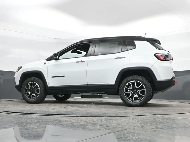 Nuevos JEEP COMPASS à Estados chez autogozo
