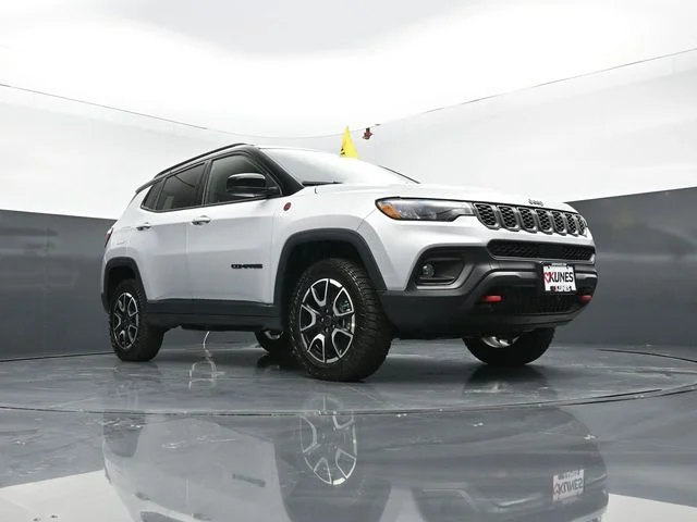 Nuevos JEEP COMPASS à Estados chez autogozo