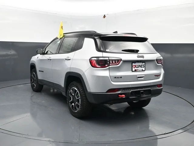 Nuevos JEEP COMPASS à Estados chez autogozo