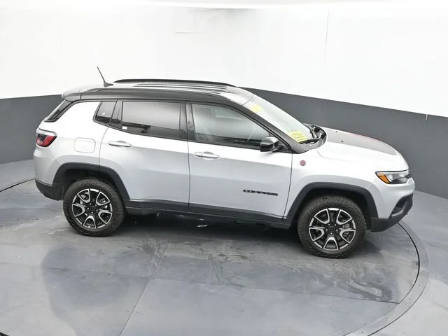 SEMINUEVOS JEEP Compass a Estados en autogozo