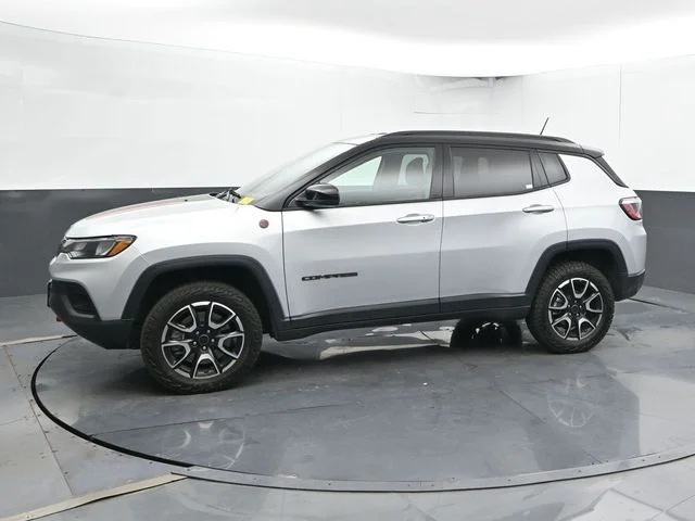 SEMINUEVOS JEEP Compass a Estados en autogozo