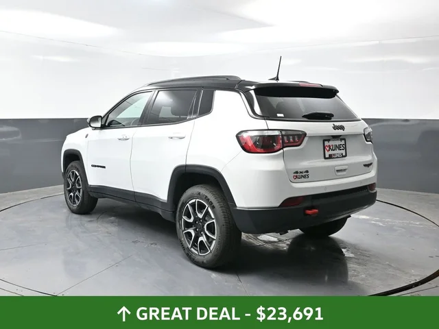 SEMINUEVOS JEEP Compass a Estados en autogozo