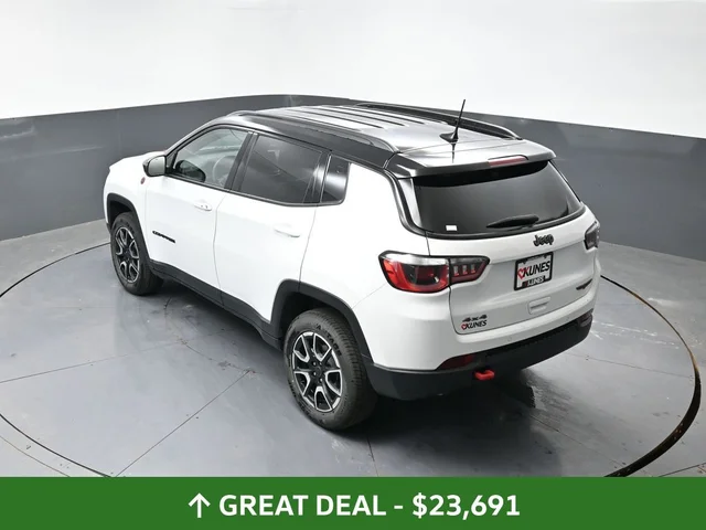 SEMINUEVOS JEEP Compass a Estados en autogozo