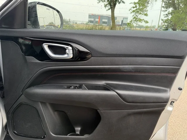 SEMINUEVOS JEEP Compass a Estados en autogozo