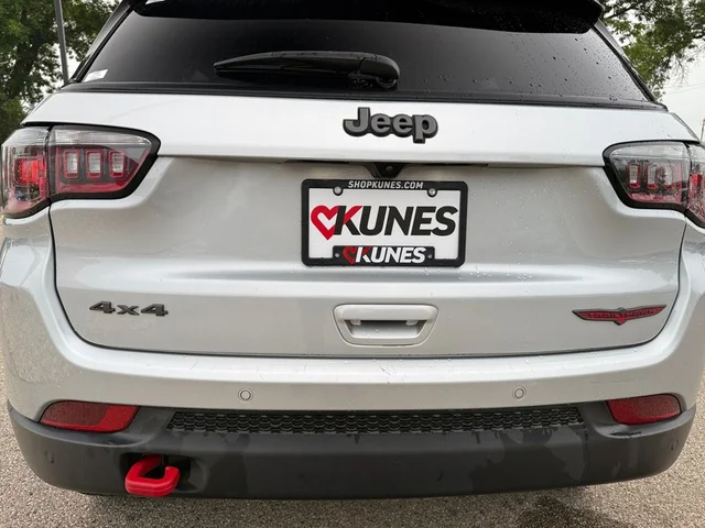 SEMINUEVOS JEEP Compass a Estados en autogozo