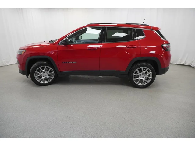SEMINUEVOS JEEP Compass a Estados en autogozo