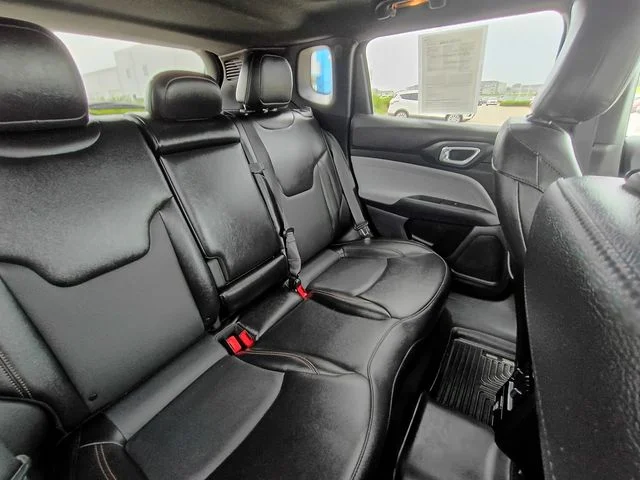 SEMINUEVOS JEEP Compass a Estados en autogozo